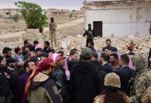 "زيارة محافظ حماة لعقيربات: دعم الحكومة لعودة النازحين وتحسين الخدمات الأساسية"