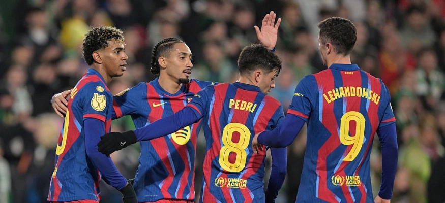 برشلونة فاز أمام راسينغ سانتاندير وتأهل إلى ربع نهائي كأس ملك إسبانيا (Getty)