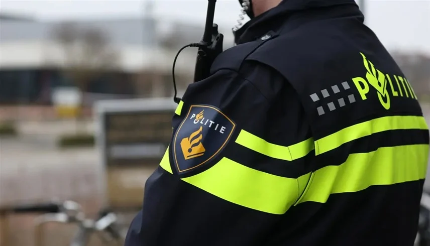 عنصر من الشرطة الهولندية(أرشيف) جريدة مصدر