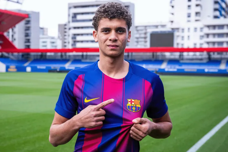 حمزة عبد الكريم المصدر موقع برشلونة الرسمي