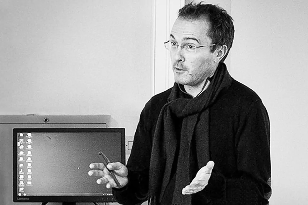 البروفيسور صموئيل باتي، الذي قُطع رأسه في 16 أكتوبر على يد جهادي. (صحيفة كرونيكل)