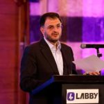 توقيع اتفاقية استثمار بقيمة 10 ملايين دولار لإطلاق التطبيق الفائق "Labby"- وزارة الاتصالات السورية (تليغرام)